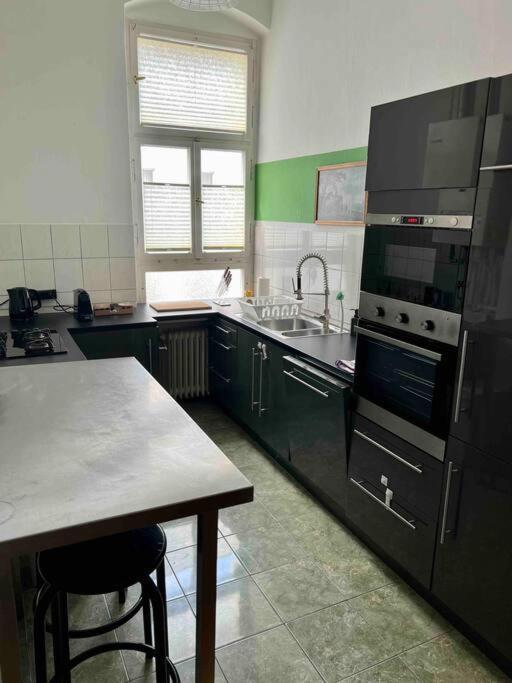 Wonderful Flat Near Ku'Damm Apartment Берлин Екстериор снимка